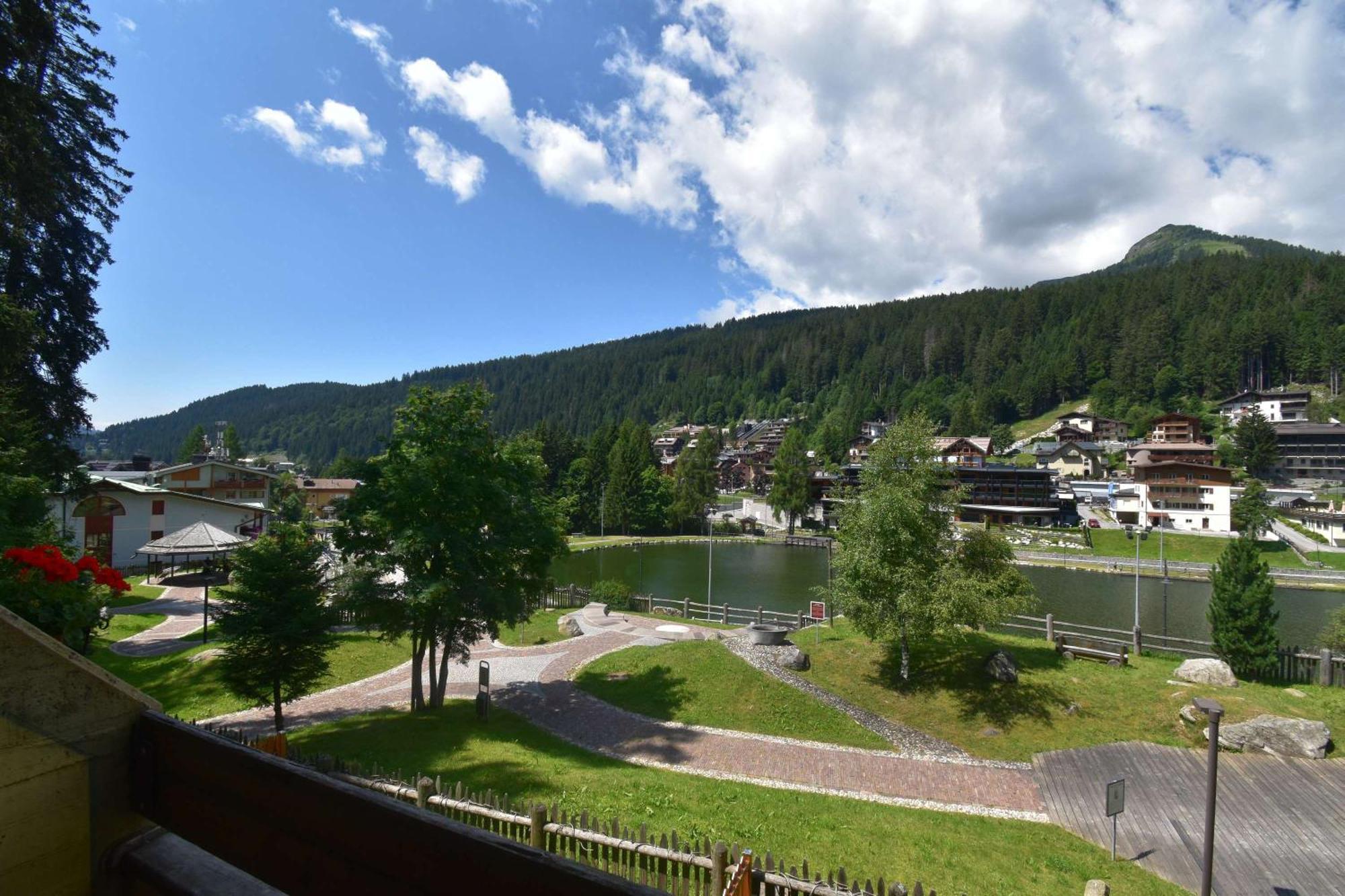Residenza Silvana Madonna di Campiglio Luaran gambar