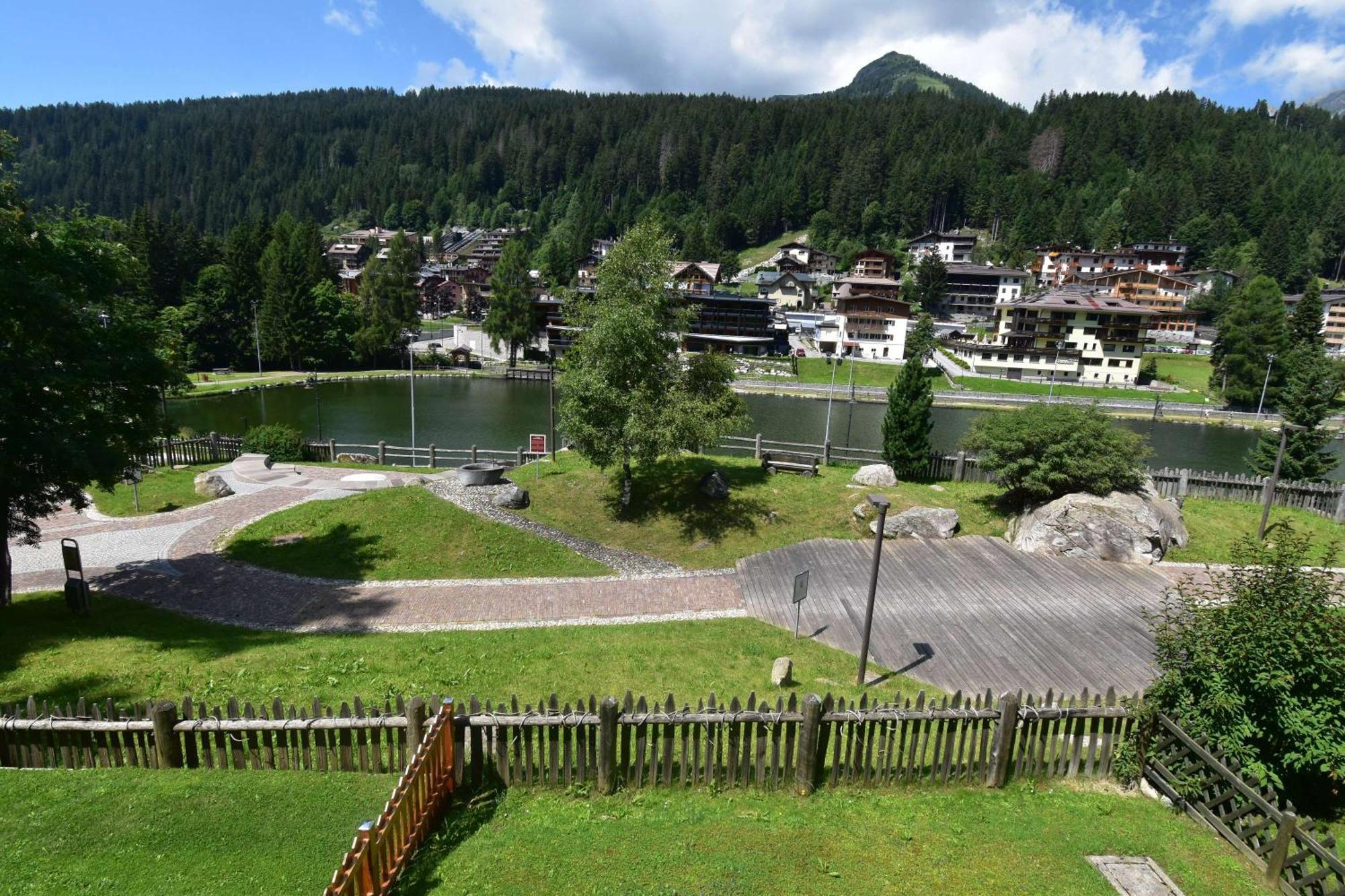 Residenza Silvana Madonna di Campiglio Luaran gambar